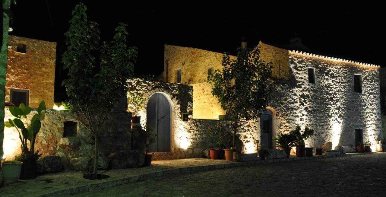 אראופוליס Petrounis Hotel מראה חיצוני תמונה